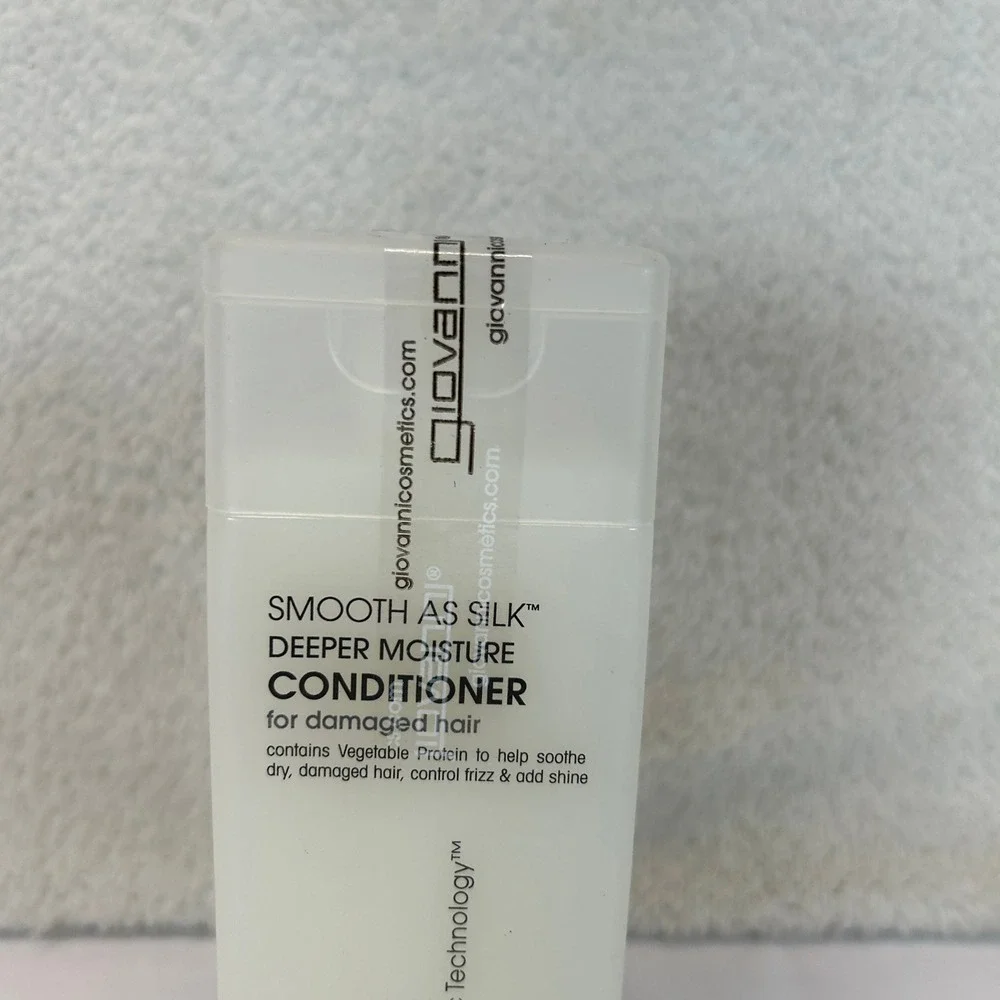 Giovanni Smooth As Silk Deeper Moisture Conditioner Damaged Hair 8.5oz Set of 2